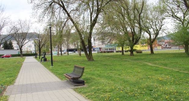 Subotnja šetnja Požegom uoči Uskrsa u doba koronavirusa 11.4.2020.