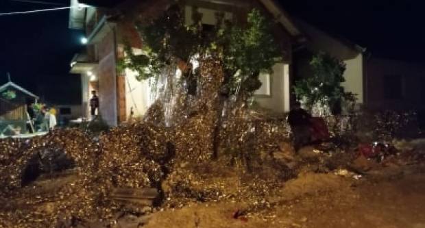 FOTO: Antunovčani na tradicionalan način proslavili rođenje Jakova 