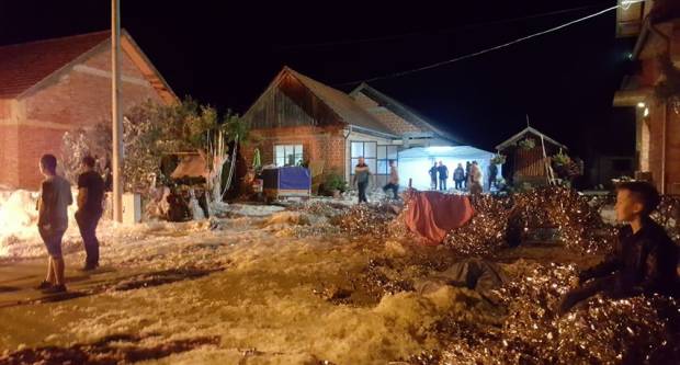 FOTO: Antunovčani na tradicionalan način proslavili rođenje Jakova 