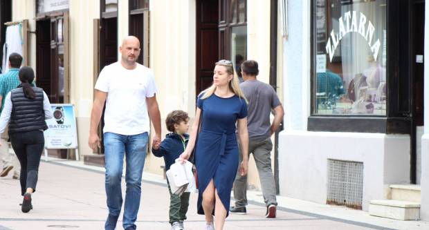 Sunčana subotnja šetnja Požegom 6.6.2020.