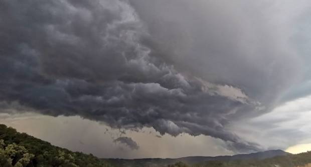 FOTO: Vaše fotografije duge, oblaka i neba od Pleternice do Lipika
