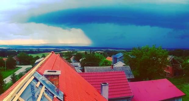 FOTO: Vaše fotografije duge, oblaka i neba od Pleternice do Lipika