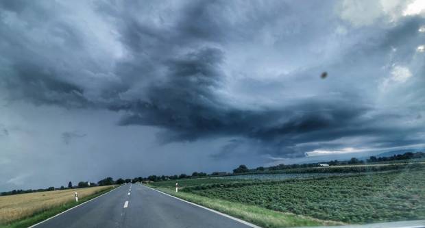 FOTO: Vaše fotografije duge, oblaka i neba od Pleternice do Lipika