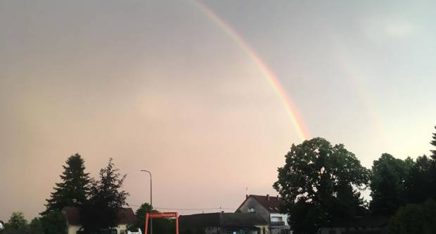 FOTO: Vaše fotografije duge, oblaka i neba od Pleternice do Lipika