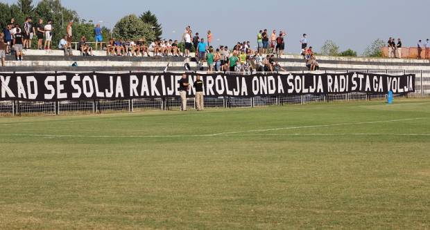 VELIKA FOTOGALERIJA: Sjeverna tribina Stadiona uz Savu puna kao nekada
