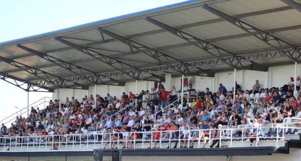 VELIKA FOTOGALERIJA: Sjeverna tribina Stadiona uz Savu puna kao nekada