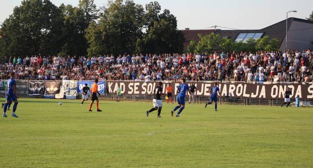 VELIKA FOTOGALERIJA: Sjeverna tribina Stadiona uz Savu puna kao nekada