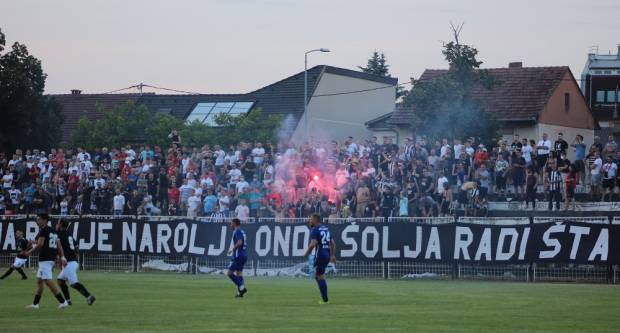VELIKA FOTOGALERIJA: Sjeverna tribina Stadiona uz Savu puna kao nekada