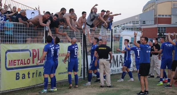 VELIKA FOTOGALERIJA: Sjeverna tribina Stadiona uz Savu puna kao nekada