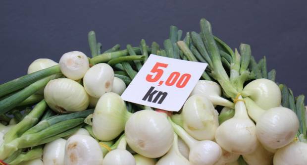 Ponuda četvrtkom na požeškoj tržnici 16.7.2020.