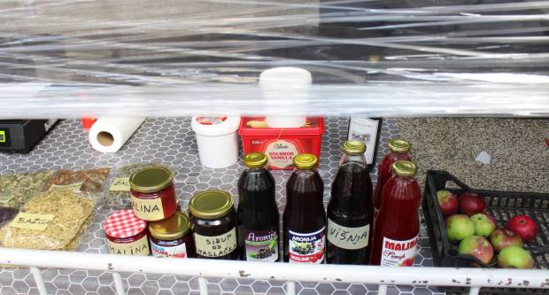 Ponuda četvrtkom na požeškoj tržnici 16.7.2020.