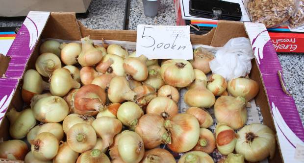 Ponuda četvrtkom na požeškoj tržnici 16.7.2020.