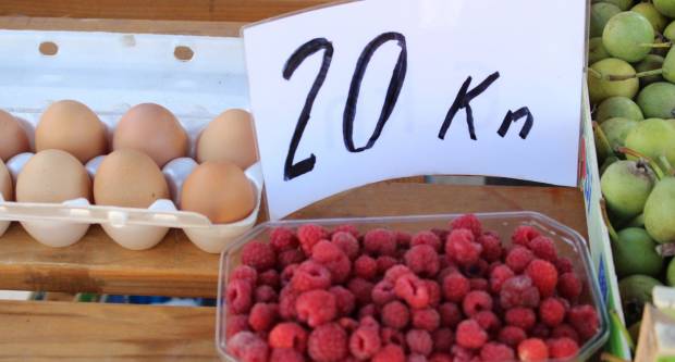 Ponuda četvrtkom na požeškoj tržnici 16.7.2020.