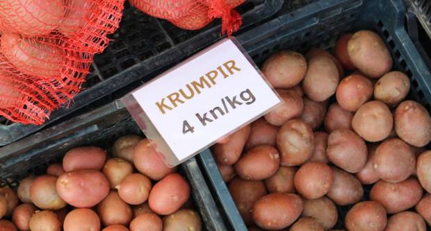 Ponuda četvrtkom na požeškoj tržnici 16.7.2020.