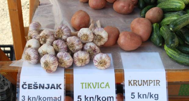 Ponuda četvrtkom na požeškoj tržnici 16.7.2020.