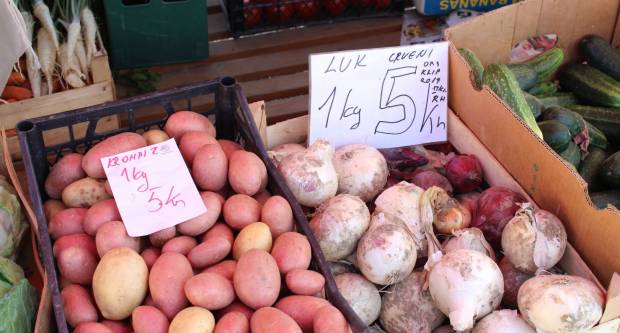 Ponuda četvrtkom na požeškoj tržnici 16.7.2020.