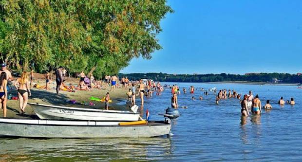 Meteorolozi najavili da od danas počinje pravo ljeto i toplinski udari. Čuvajte se sunca! Meteorolozi najavili da od danas počinje pravo ljeto i toplinski udari. Čuvajte se sunca!