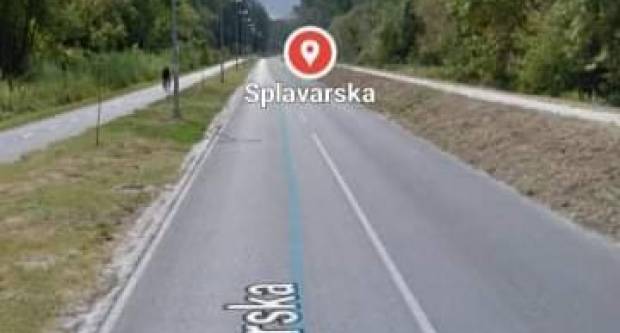 Alkoholizirani vozač sletio u Splavarskoj ulici u Slavonskom Brodu Alkoholizirani vozač sletio u Splavarskoj ulici u Slavonskom Brodu