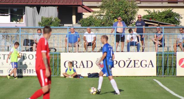 NK Slavoniji tri boda nakon uvjerljive pobjede 2:0 nad NK Vuteks Sloga iz Vukovara 