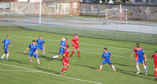 NK Slavoniji tri boda nakon uvjerljive pobjede 2:0 nad NK Vuteks Sloga iz Vukovara 