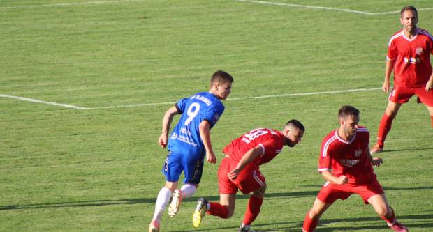 NK Slavoniji tri boda nakon uvjerljive pobjede 2:0 nad NK Vuteks Sloga iz Vukovara 