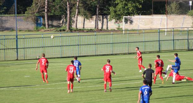 NK Slavoniji tri boda nakon uvjerljive pobjede 2:0 nad NK Vuteks Sloga iz Vukovara 