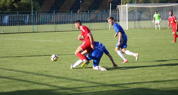 NK Slavoniji tri boda nakon uvjerljive pobjede 2:0 nad NK Vuteks Sloga iz Vukovara 