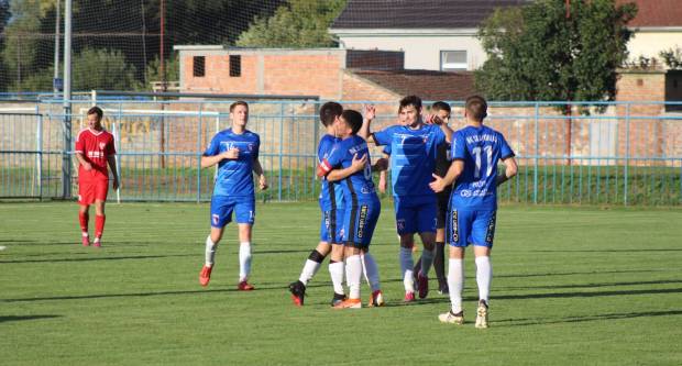 NK Slavoniji tri boda nakon uvjerljive pobjede 2:0 nad NK Vuteks Sloga iz Vukovara 
