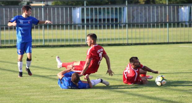 NK Slavoniji tri boda nakon uvjerljive pobjede 2:0 nad NK Vuteks Sloga iz Vukovara 