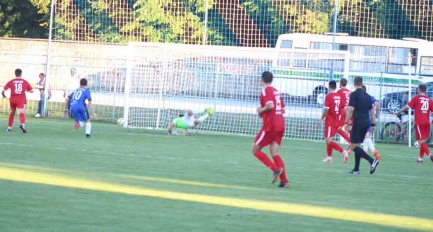 NK Slavoniji tri boda nakon uvjerljive pobjede 2:0 nad NK Vuteks Sloga iz Vukovara 