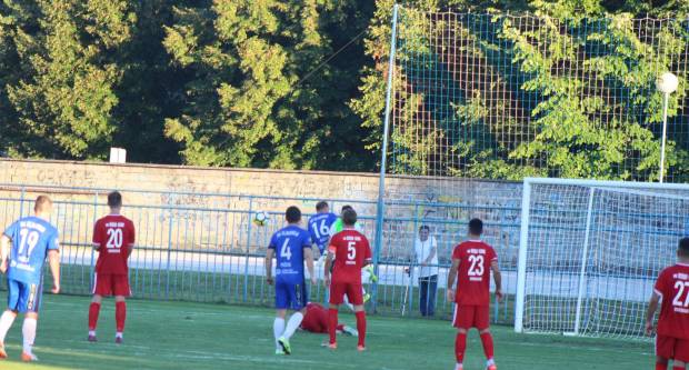 NK Slavoniji tri boda nakon uvjerljive pobjede 2:0 nad NK Vuteks Sloga iz Vukovara 