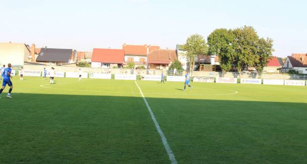 Plavi s Orljave na domaćem terenu prošetali kroz ekipu NK Sloga Nova Gradiška (7:1)