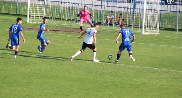 Plavi s Orljave na domaćem terenu prošetali kroz ekipu NK Sloga Nova Gradiška (7:1)