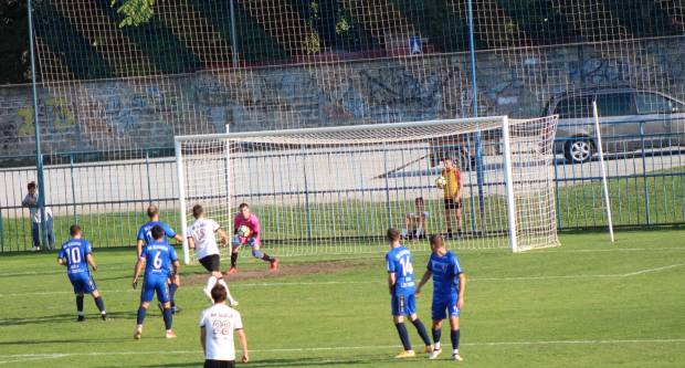 Plavi s Orljave na domaćem terenu prošetali kroz ekipu NK Sloga Nova Gradiška (7:1)