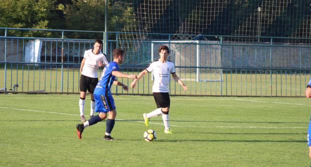 Plavi s Orljave na domaćem terenu prošetali kroz ekipu NK Sloga Nova Gradiška (7:1)