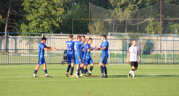Plavi s Orljave na domaćem terenu prošetali kroz ekipu NK Sloga Nova Gradiška (7:1)