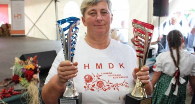 Paprika fest u Lugu donio dvostruki šampionat za ljutu i slatku crvenu papriku Zuzani Jozef Paprika fest u Lugu donio dvostruki šampionat za ljutu i slatku crvenu papriku Zuzani Jozef