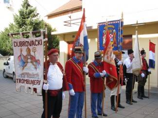 Nisu prijavili šetnju: Grgurima 3.000 kn kazne