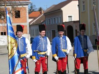 Nisu prijavili šetnju: Grgurima 3.000 kn kazne