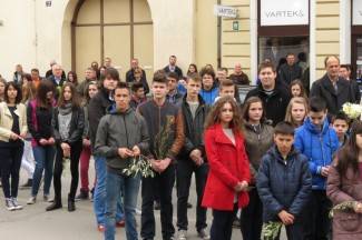 Cvjetnica u Požegi: Procesija i sveta misa u katedrali