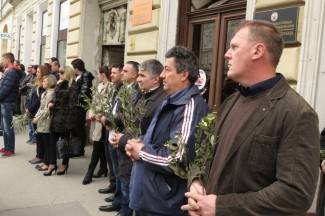 Cvjetnica u Požegi: Procesija i sveta misa u katedrali