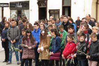 Cvjetnica u Požegi: Procesija i sveta misa u katedrali