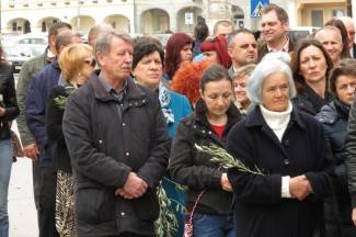 Cvjetnica u Požegi: Procesija i sveta misa u katedrali