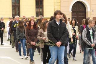 Cvjetnica u Požegi: Procesija i sveta misa u katedrali