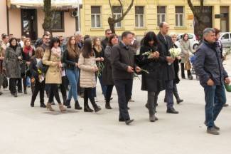 Cvjetnica u Požegi: Procesija i sveta misa u katedrali