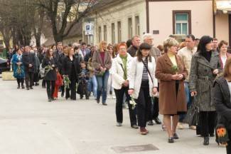 Cvjetnica u Požegi: Procesija i sveta misa u katedrali