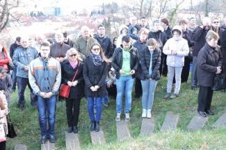 Veliki petak u Požegi: Križni put na Kalvariji