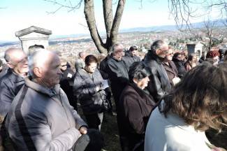 Veliki petak u Požegi: Križni put na Kalvariji