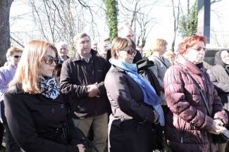 Veliki petak u Požegi: Križni put na Kalvariji