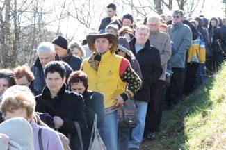 Veliki petak u Požegi: Križni put na Kalvariji